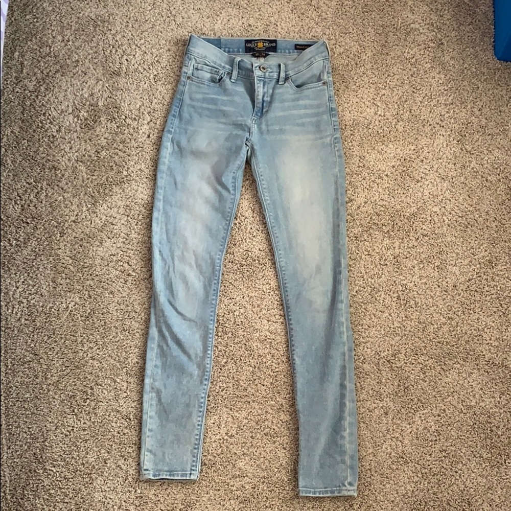 Lucky Brand light wash jeans